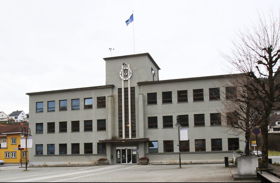 Rådhuset er foreslått oppgradert inne i 2022 og 2023.
